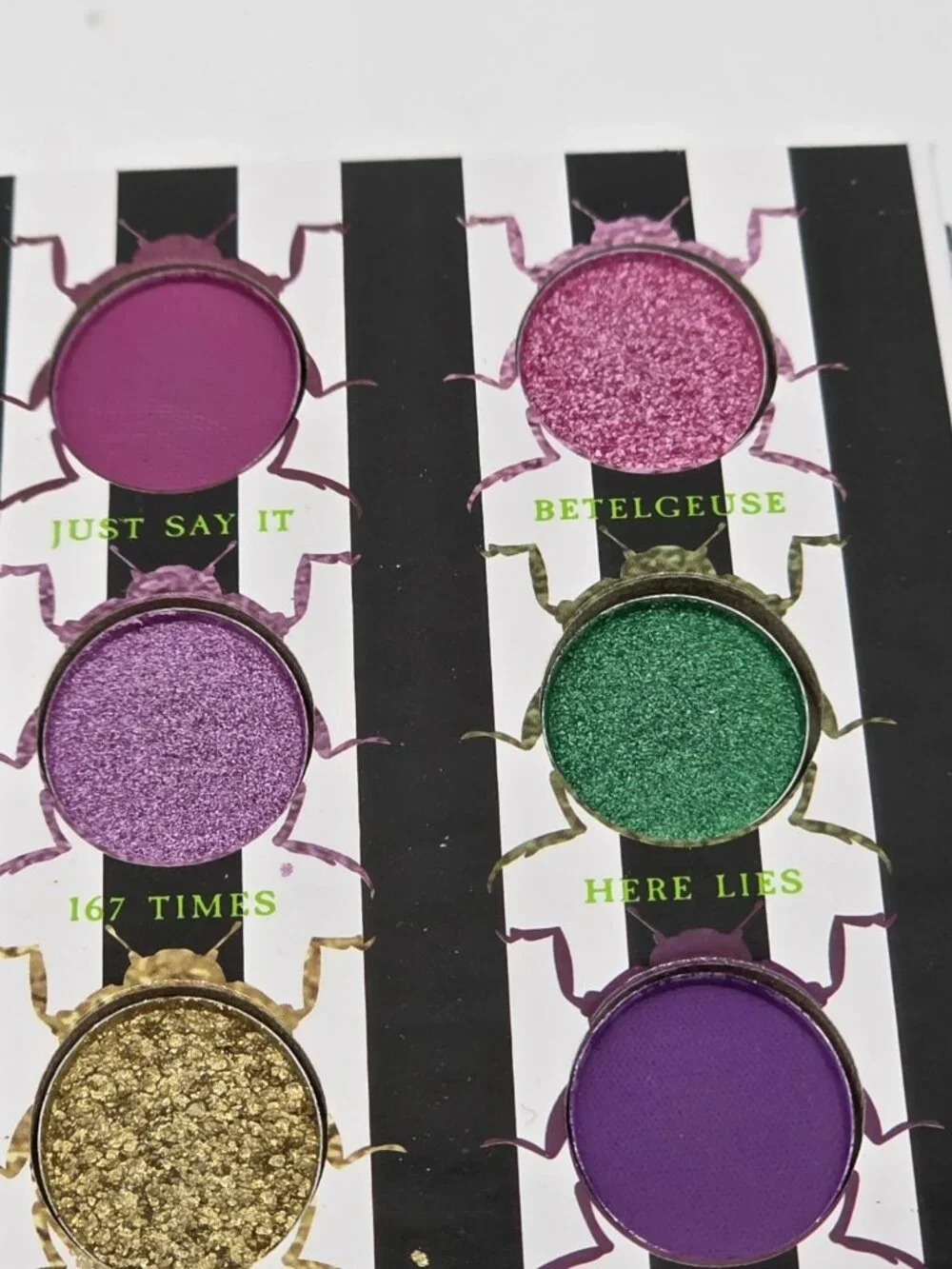 Beetlejuice X Revolution Shadow Palette Eye Shadow Cosmetic Makeup 16 Colors